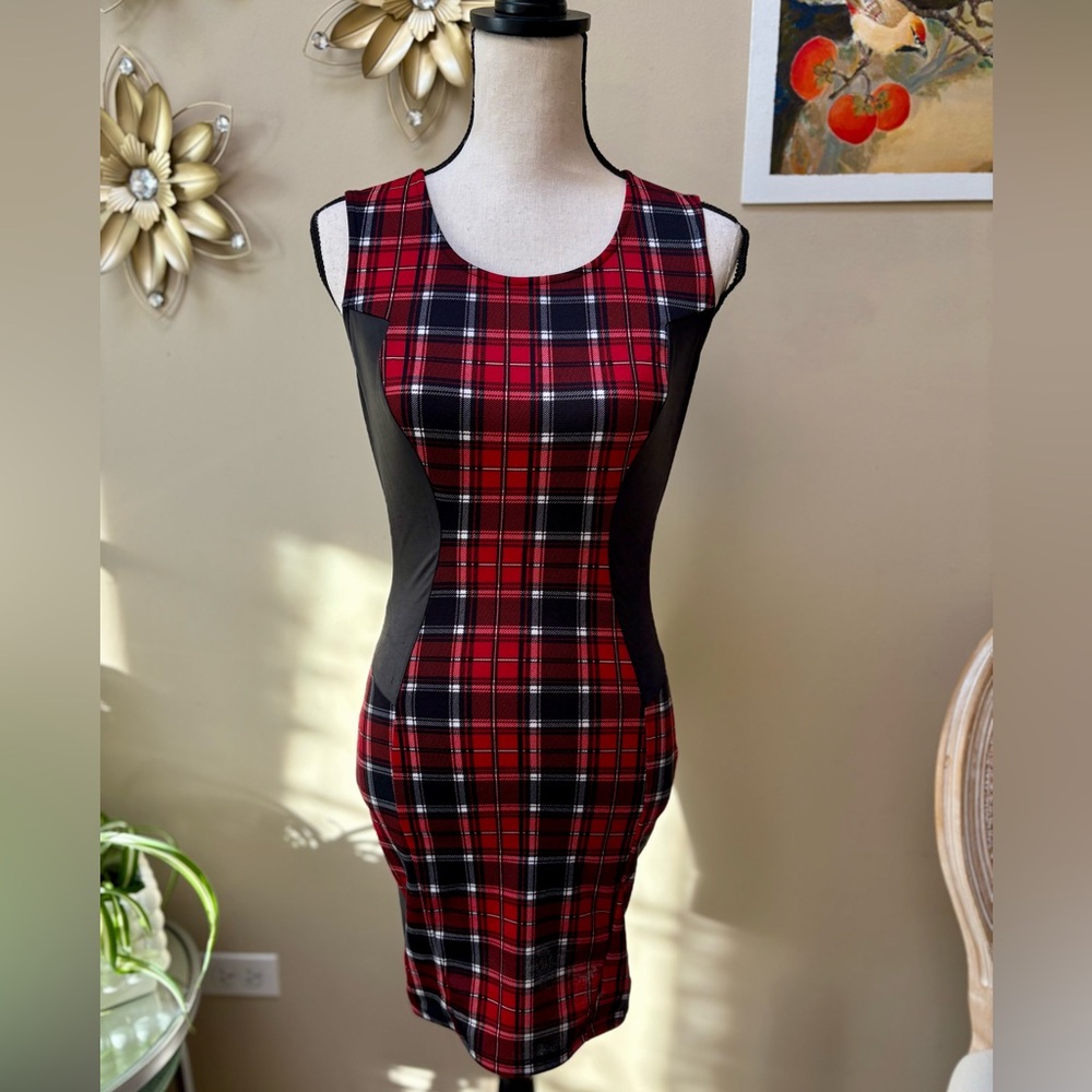 Symphony Tartan Red and Black Plaid Midi Dress - Picture 3 of 15